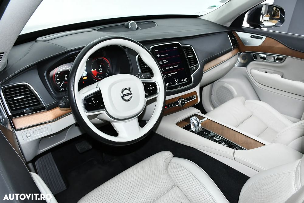 Volvo XC 90 T8 Twin Engine AWD Inscription - 12