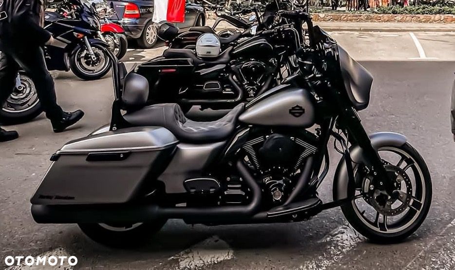 Harley-Davidson FLHXS Special - 25