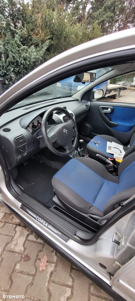 Opel Corsa 1.2 16V Catch me now - 20