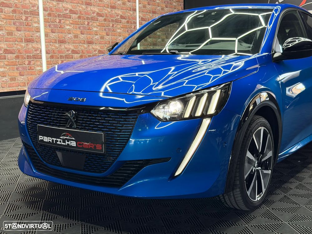 Peugeot e-208 GT Pack - 3