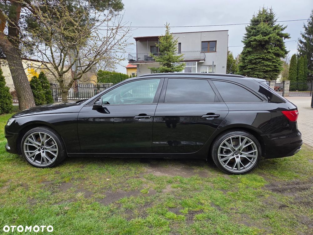 Audi A4 Avant 35 TFSI S tronic design - 4
