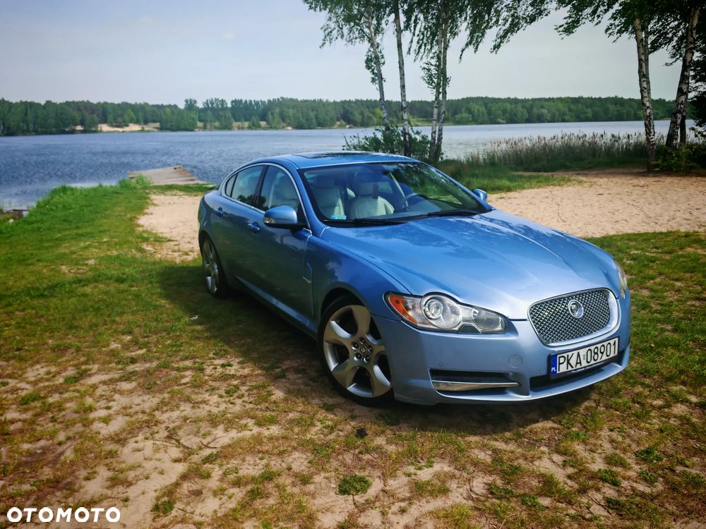 Jaguar XF - 5