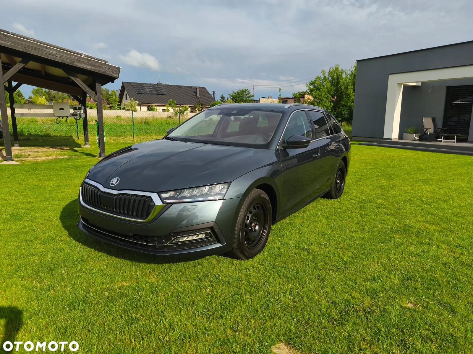 Skoda Octavia 2.0 TDI DSG Ambition - 2