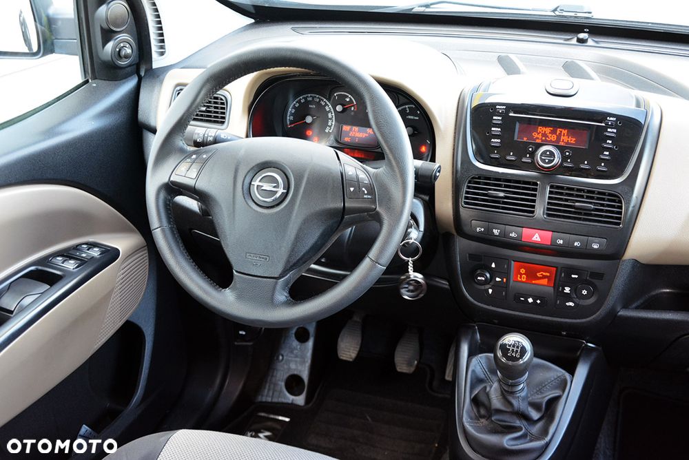 Opel Combo Tour L1H1 - 15