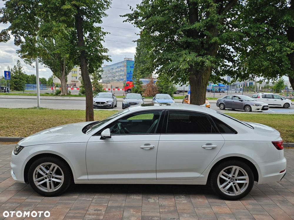 Audi A4 Limousine 2.0 TFSI ultra S tronic design - 7