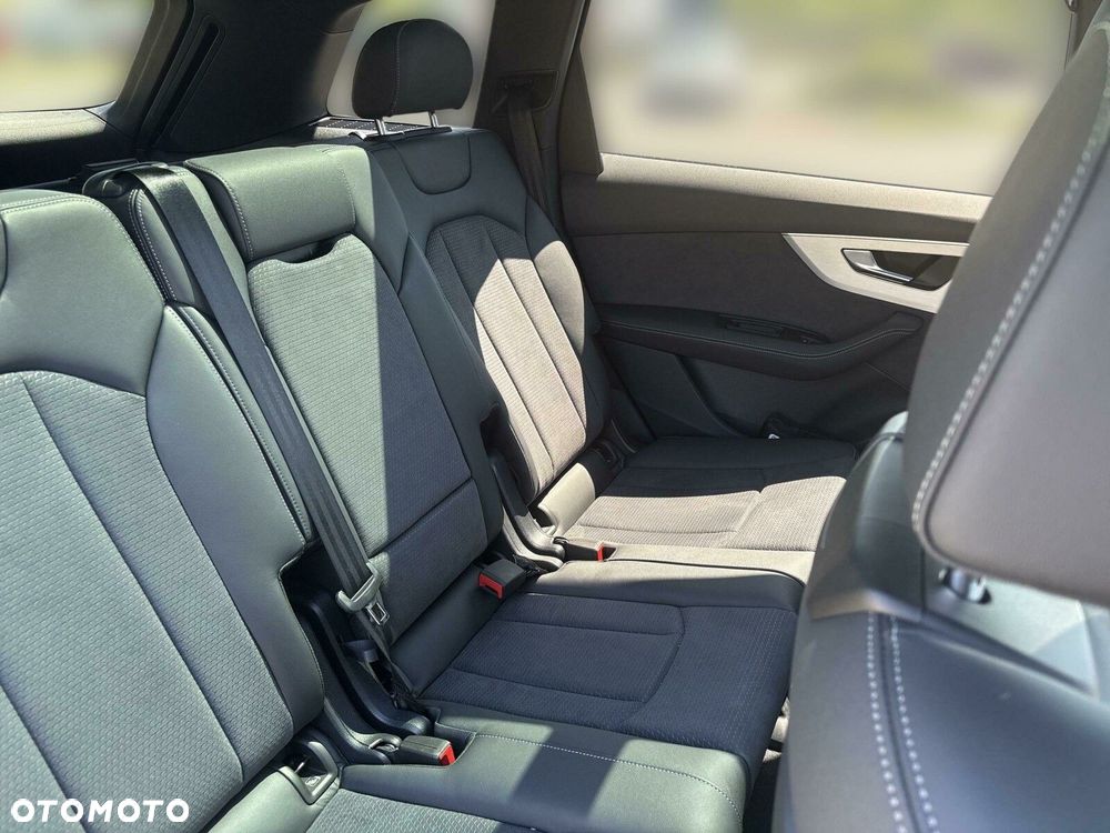 Audi Q7 - 19