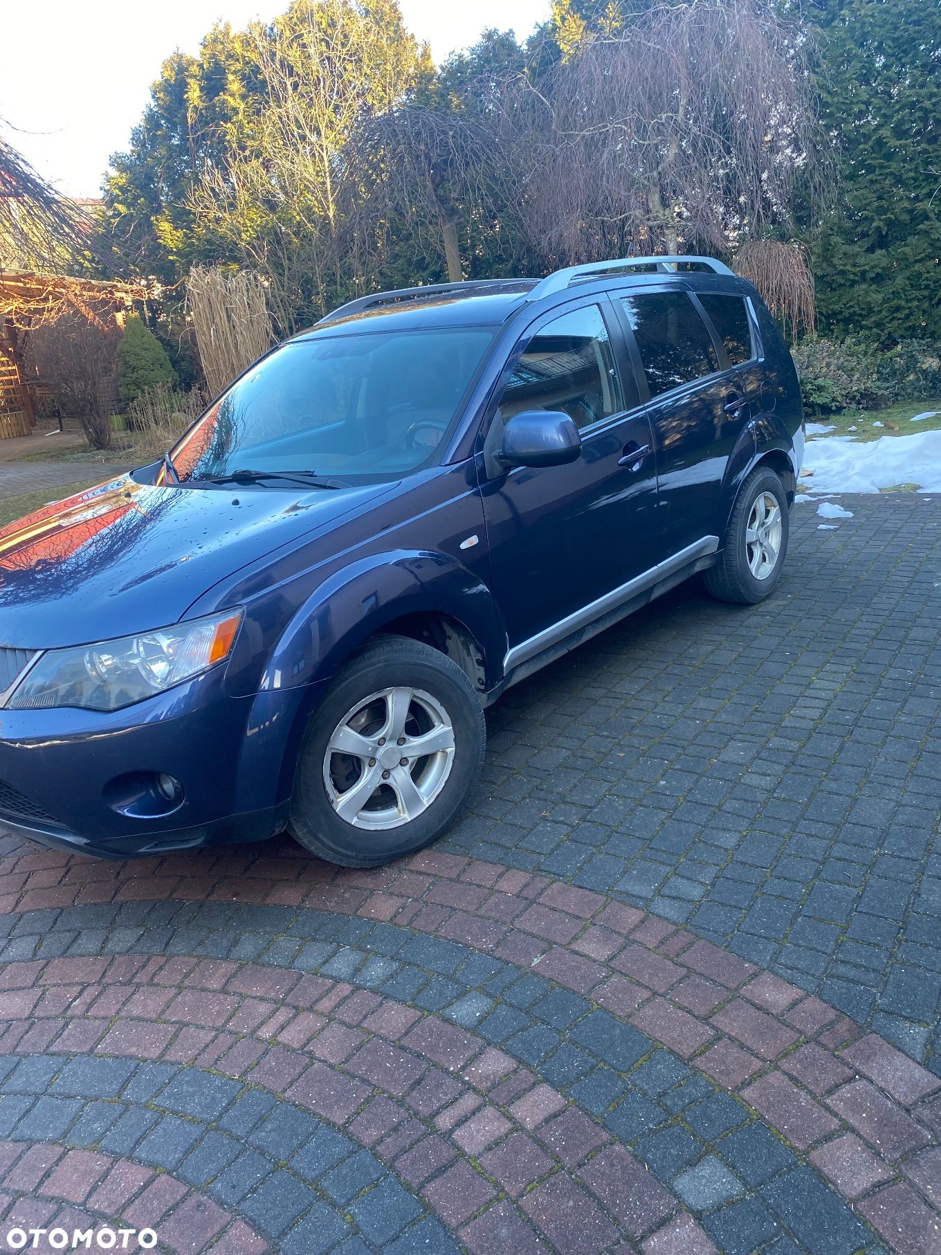 Mitsubishi Outlander 2.0 DID Intense + - 1