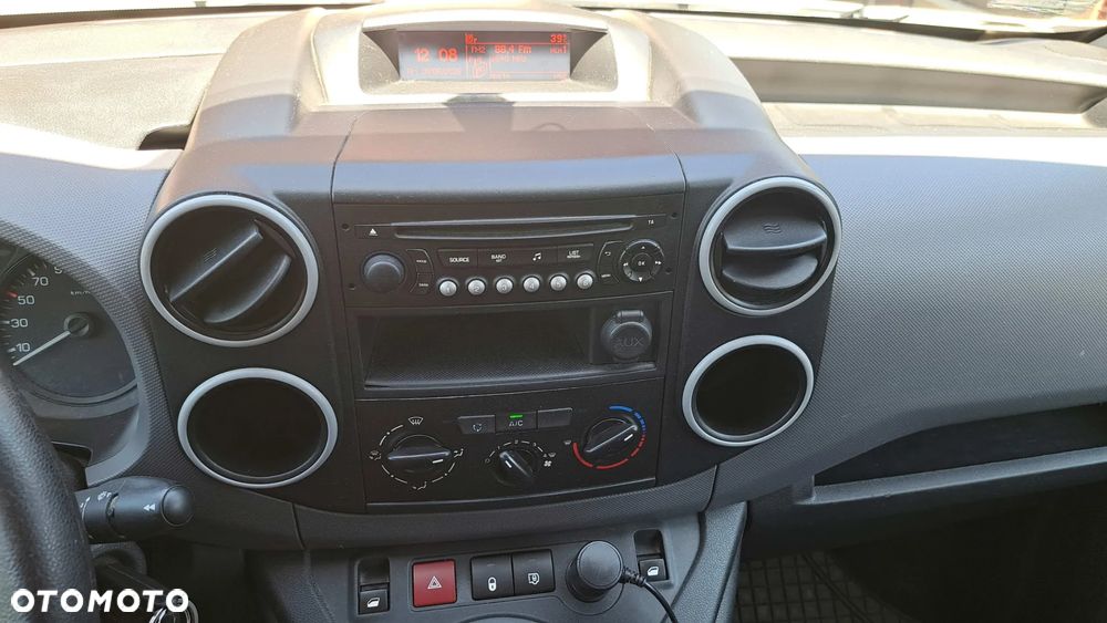 Peugeot Partner II Furgon L1 1.6 VTI - 19