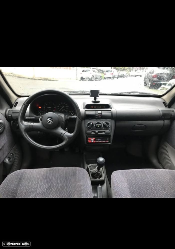 Opel Corsa 1.5 TD - 5
