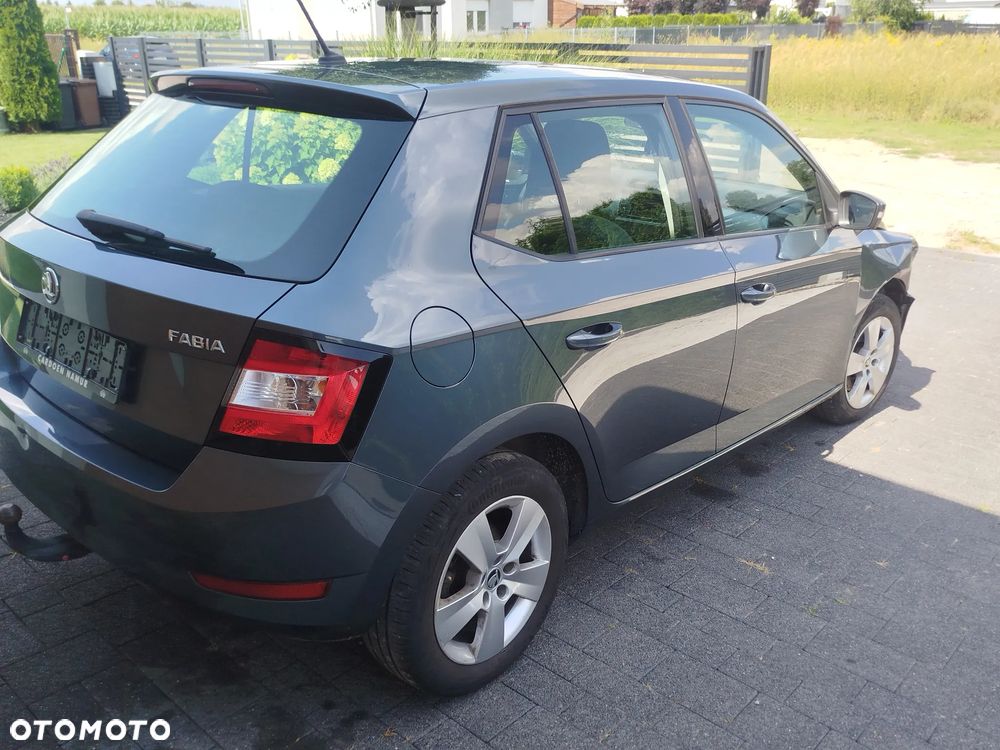 Skoda Fabia 1.0 TSI Ambition - 7