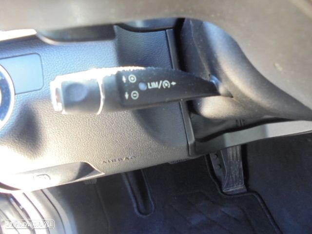 Mercedes-Benz E 300 Bluetec Hybrid Avantgarde - 14