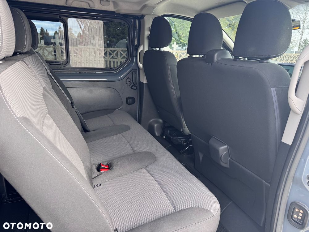 Renault Trafic - 16
