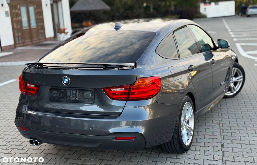 BMW 3GT 325d M Sport - 30