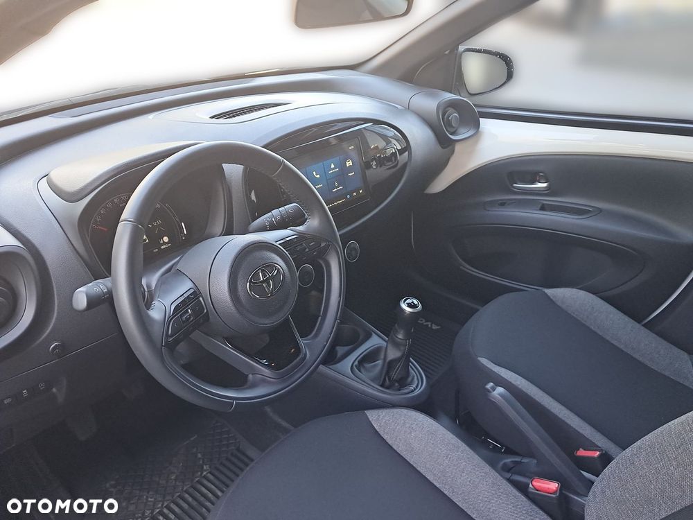 Toyota Aygo X - 5