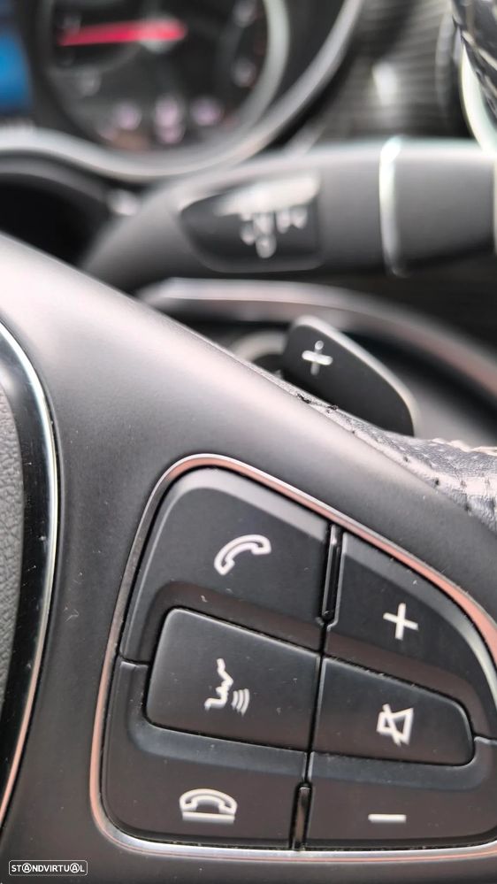 Mercedes-Benz V 250 d Longo Avantgarde - 18