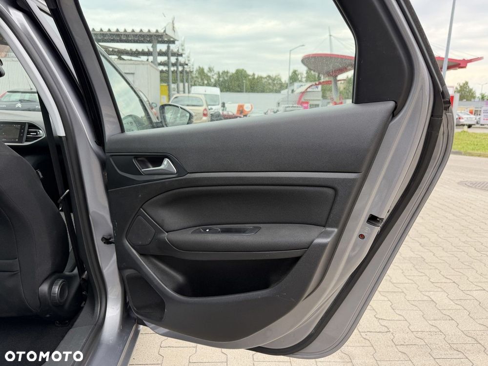 Peugeot 308 1.5 BlueHDi Active S&S - 21