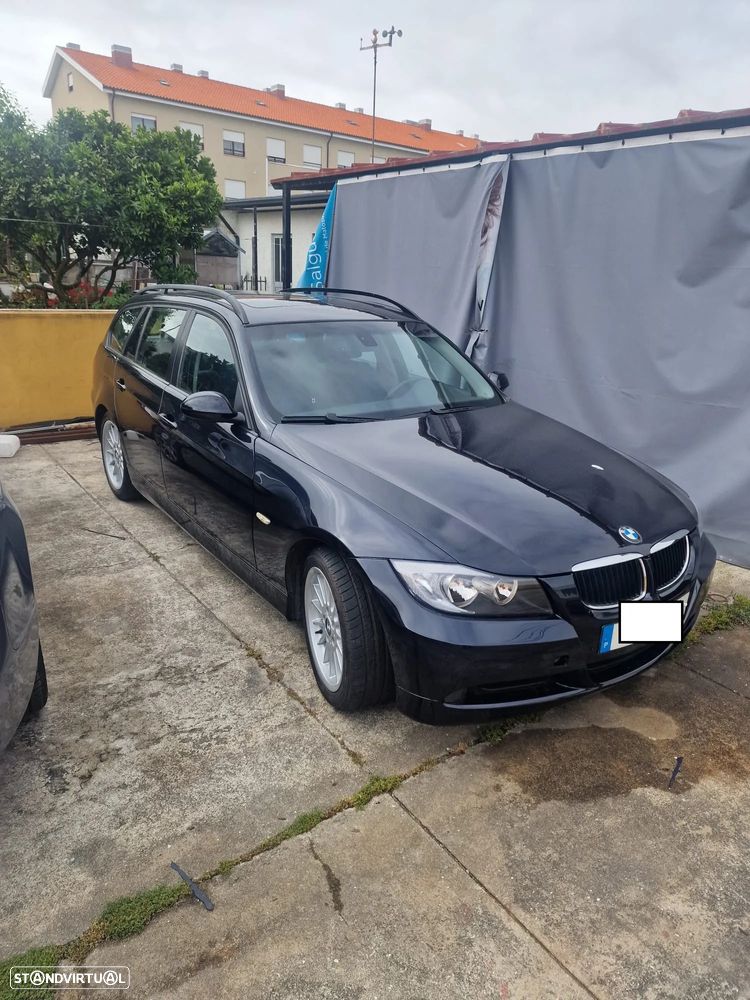 BMW 318 d Dynamic - 4