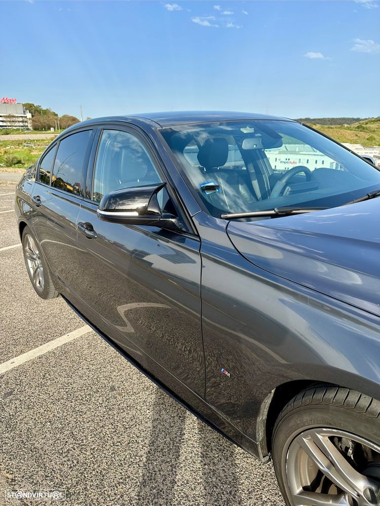 BMW 330 e iPerformance Pack M Shadow - 11
