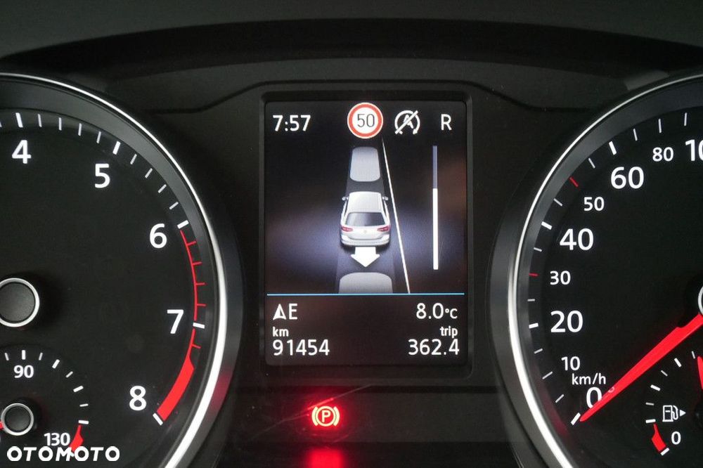 Volkswagen Passat Variant 1.5 TSI EVO Business DSG - 23