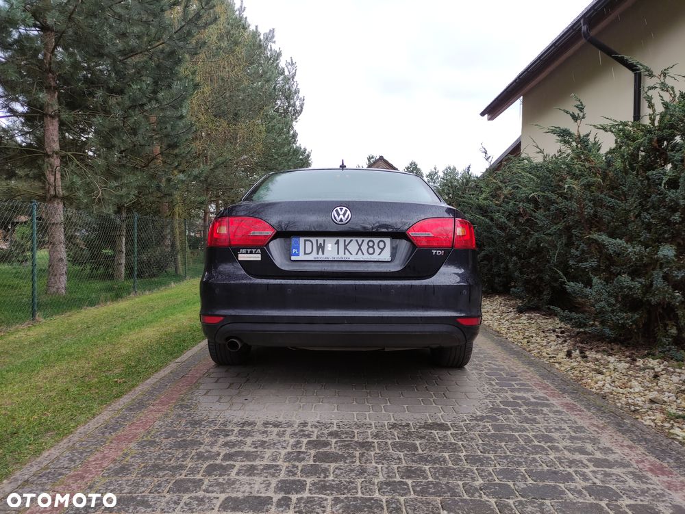 Volkswagen Jetta 1.6 TDI BMT Comfortline - 6