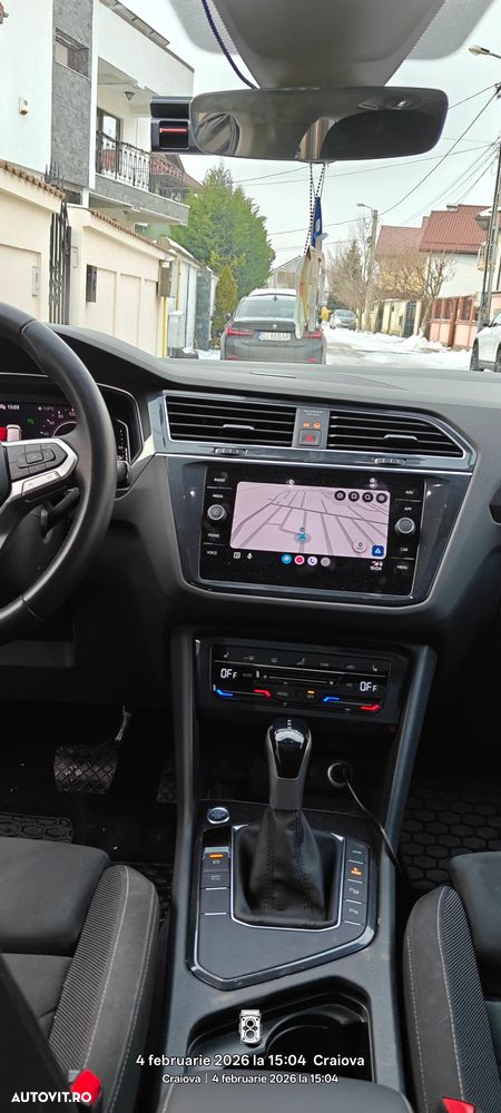 Volkswagen Tiguan - 4