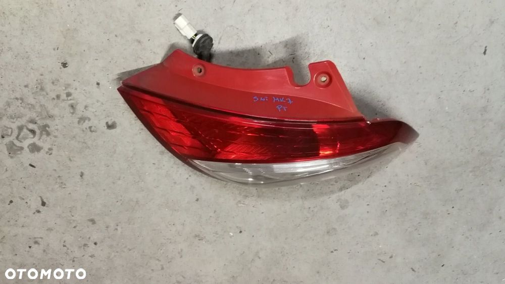 Lampa prawa tylna tył Suzuki Swift MK7 10-16 - 3