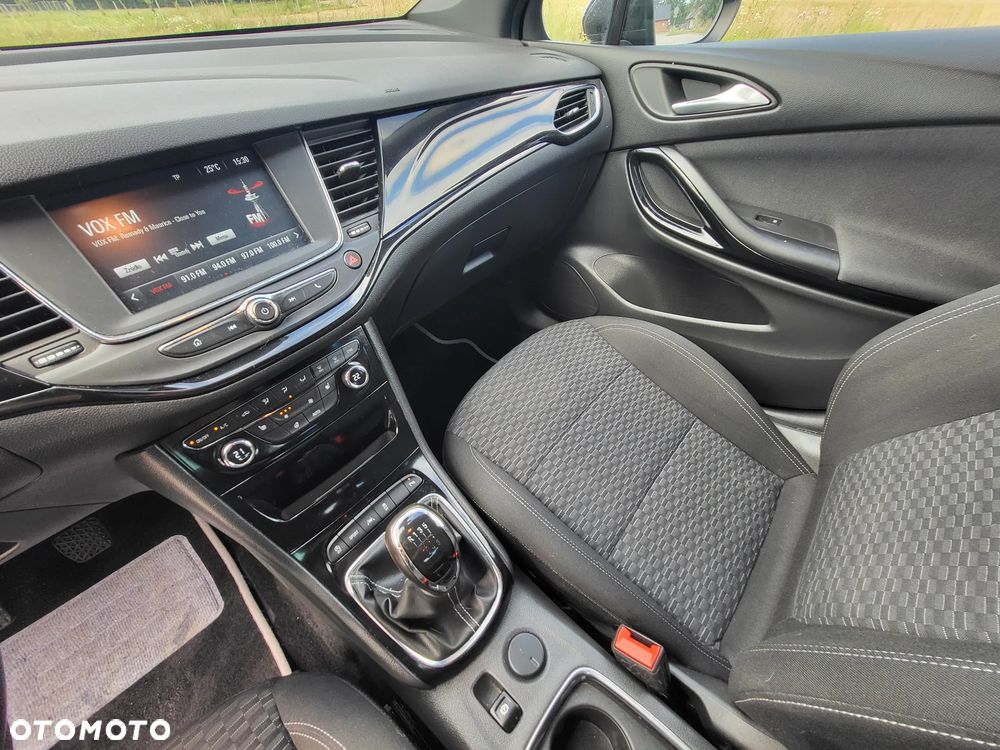 Opel Astra 1.4 Turbo Start/Stop Dynamic - 22