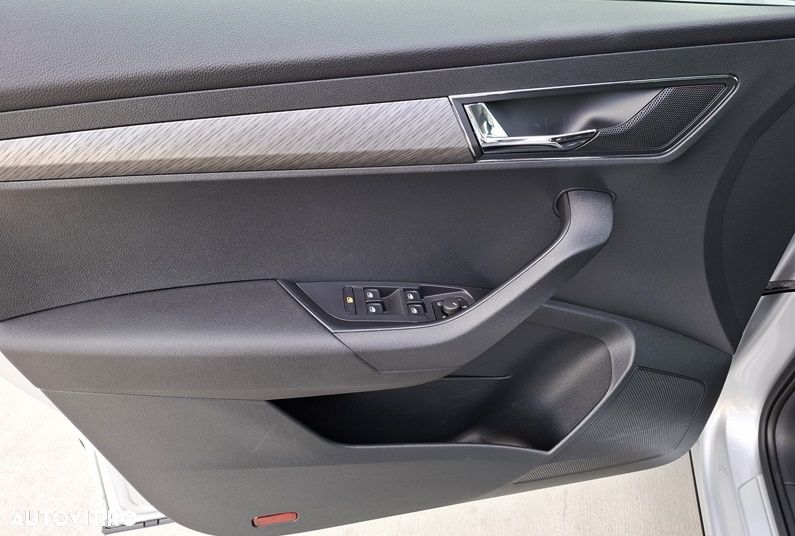 Skoda Karoq 2.0 TDI SCR DSG Style - 39