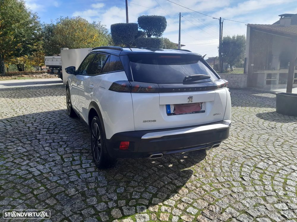 Peugeot 2008 1.2 PureTech GT Line EAT8 - 16