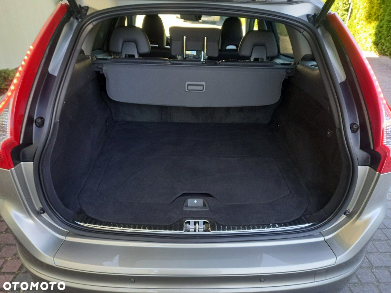 Volvo XC 60 D3 Geartronic Momentum - 24