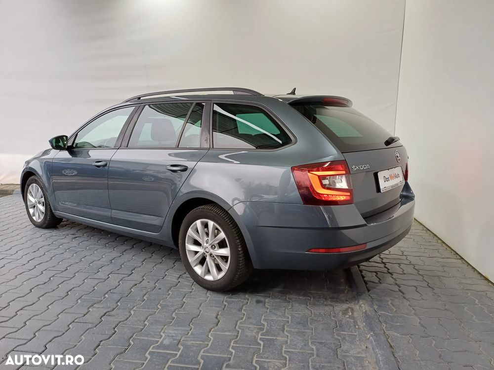 Skoda Octavia Combi Diesel 2.0 TDI DSG Style - 3
