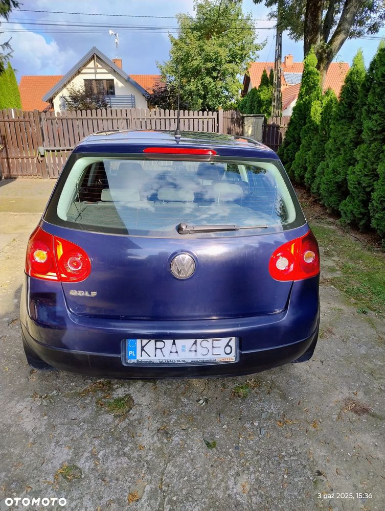Volkswagen Golf - 4
