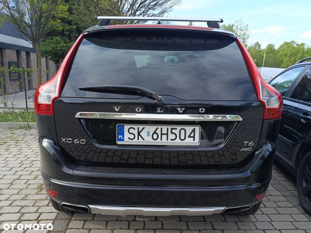 Volvo XC 60 T6 AWD Geartronic Momentum - 6