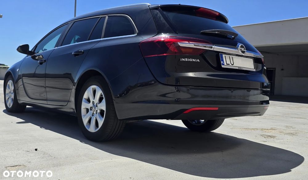 Opel Insignia - 10