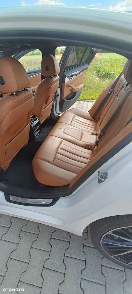 BMW Seria 5 540i Sport Line sport - 10