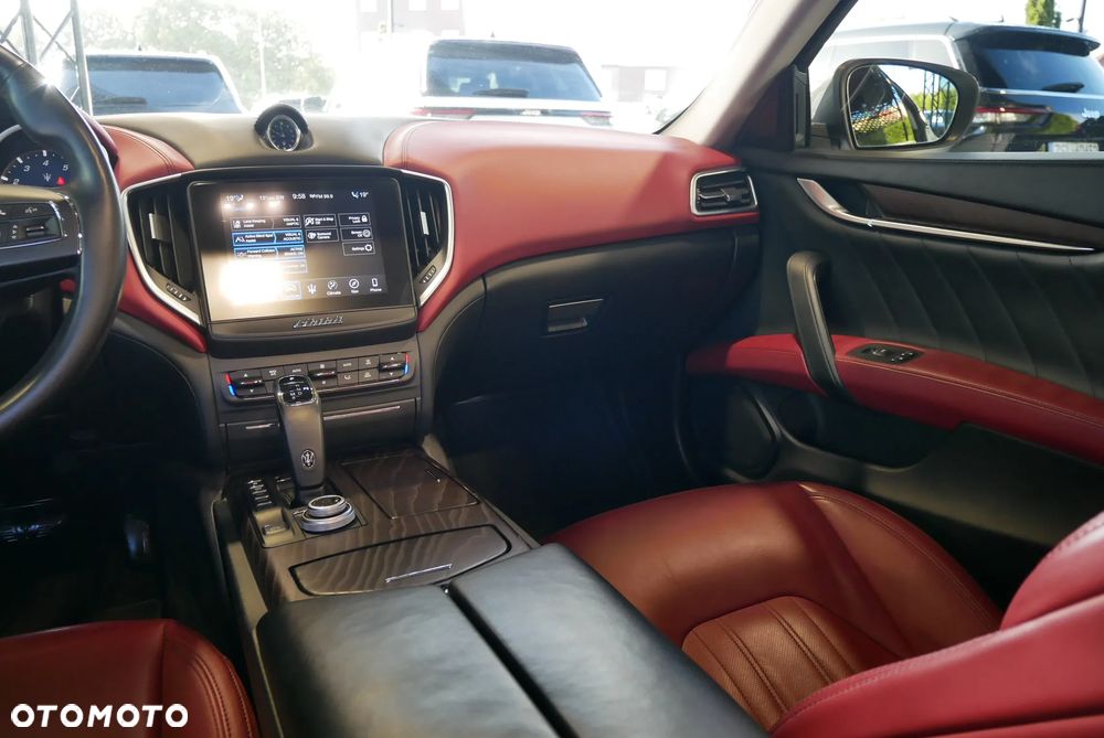 Maserati Ghibli S - 20