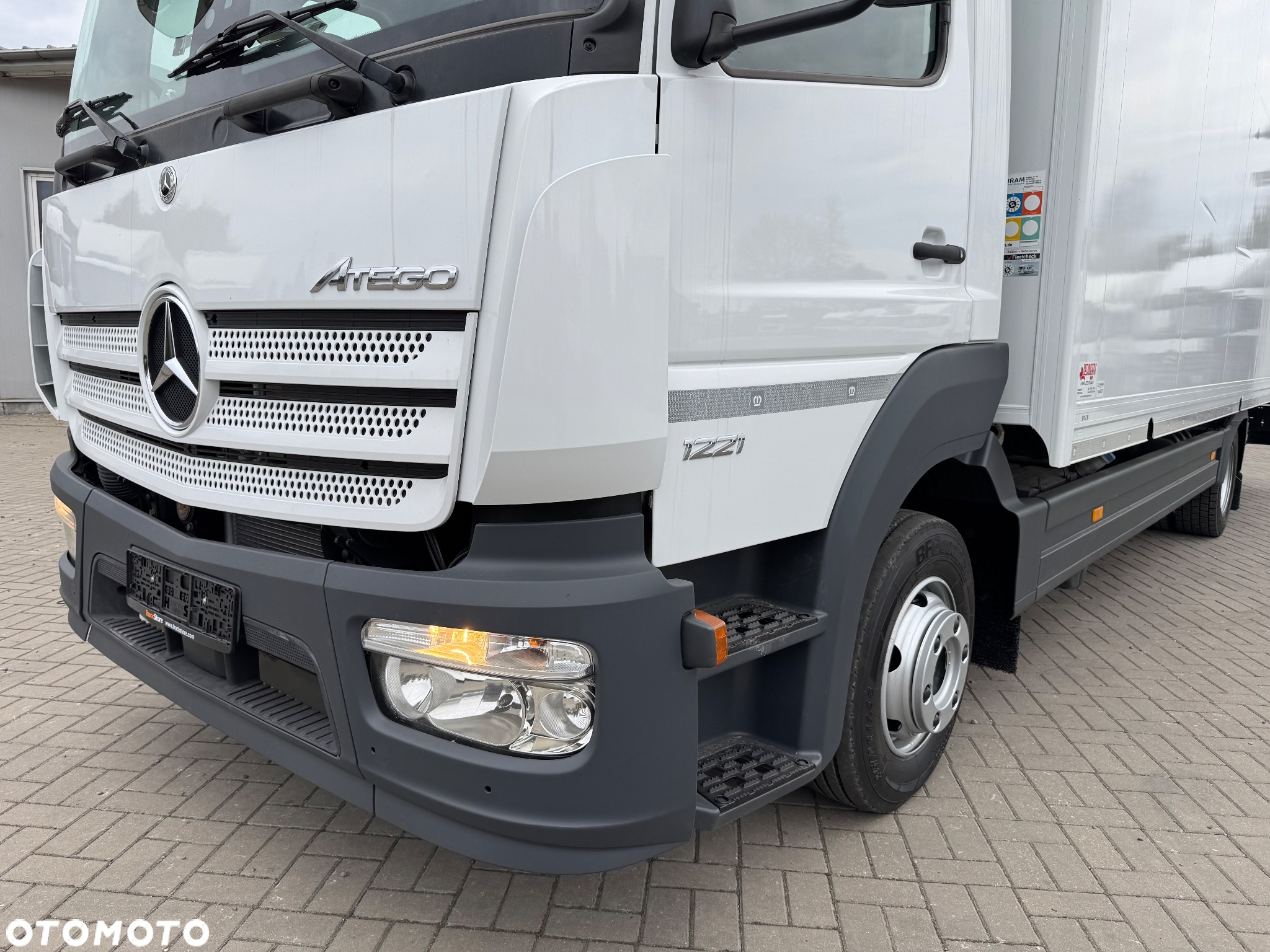 Mercedes-Benz ATEGO 1221 CHŁODNIA 7.3m + WINDA - 20