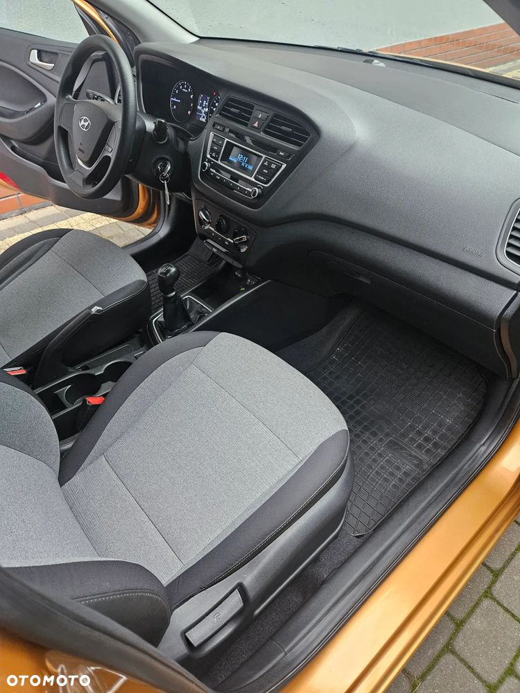 Hyundai i20 1.2 Classic Plus - 12