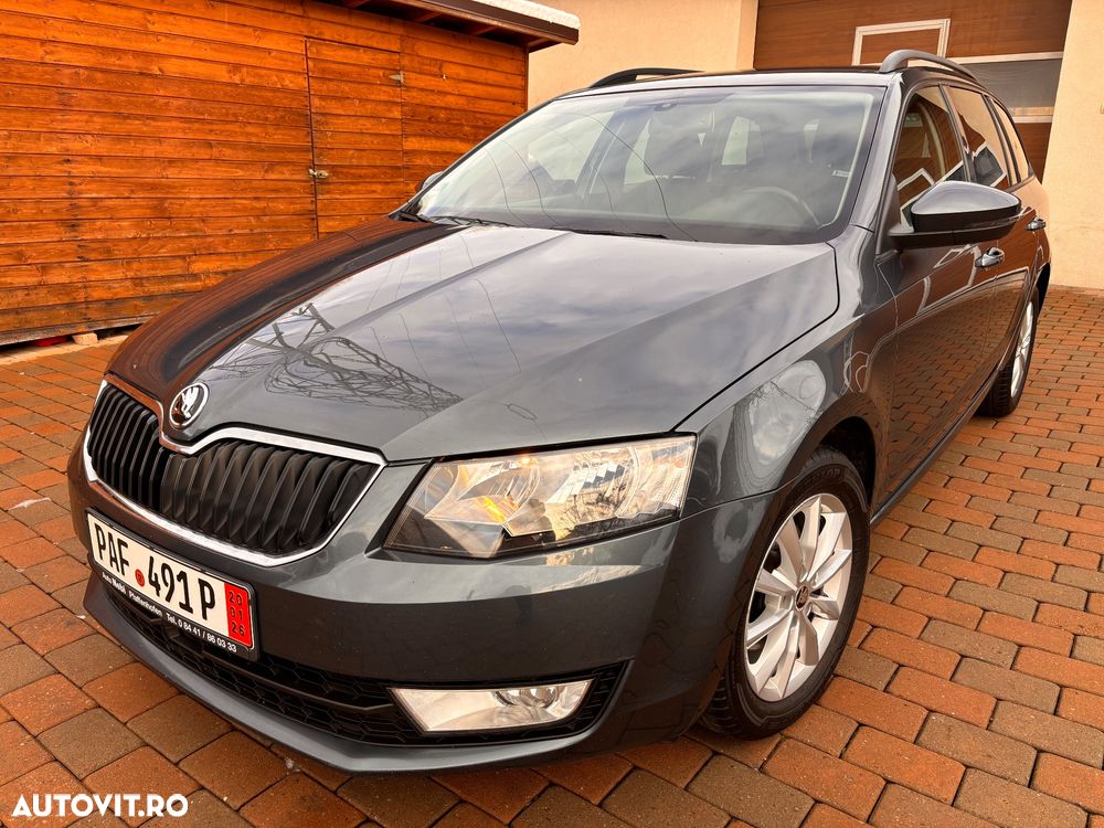 Skoda Octavia 2.0 TDI ELEGANCE - 2
