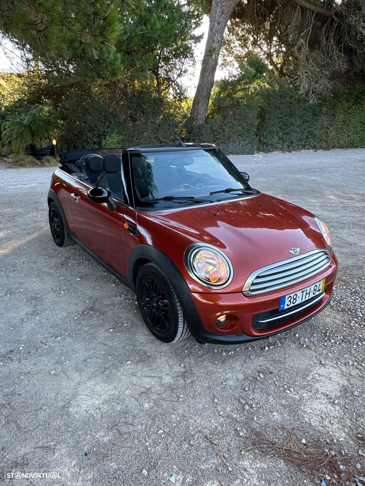 MINI Cabrio Cooper D - 7