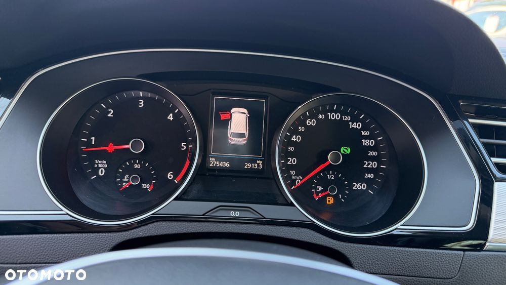 Volkswagen Passat Alltrack 2.0 TDI SCR 4Motion DSG - 26