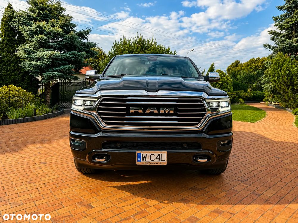Dodge RAM 5.7 4x4 - 3