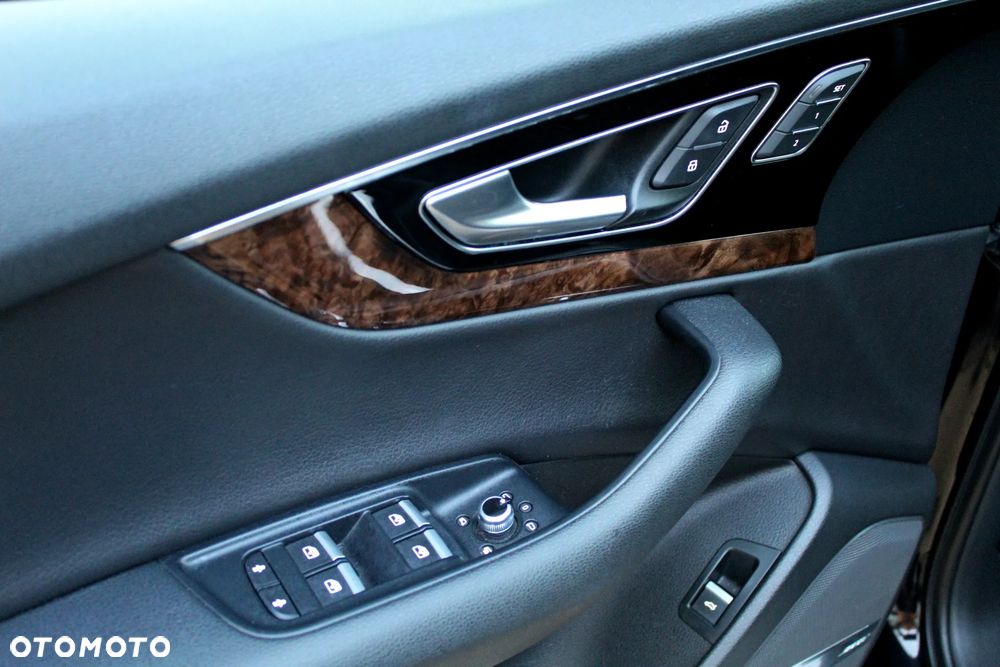 Audi Q7 3.0 TFSI Quattro Tiptr - 13