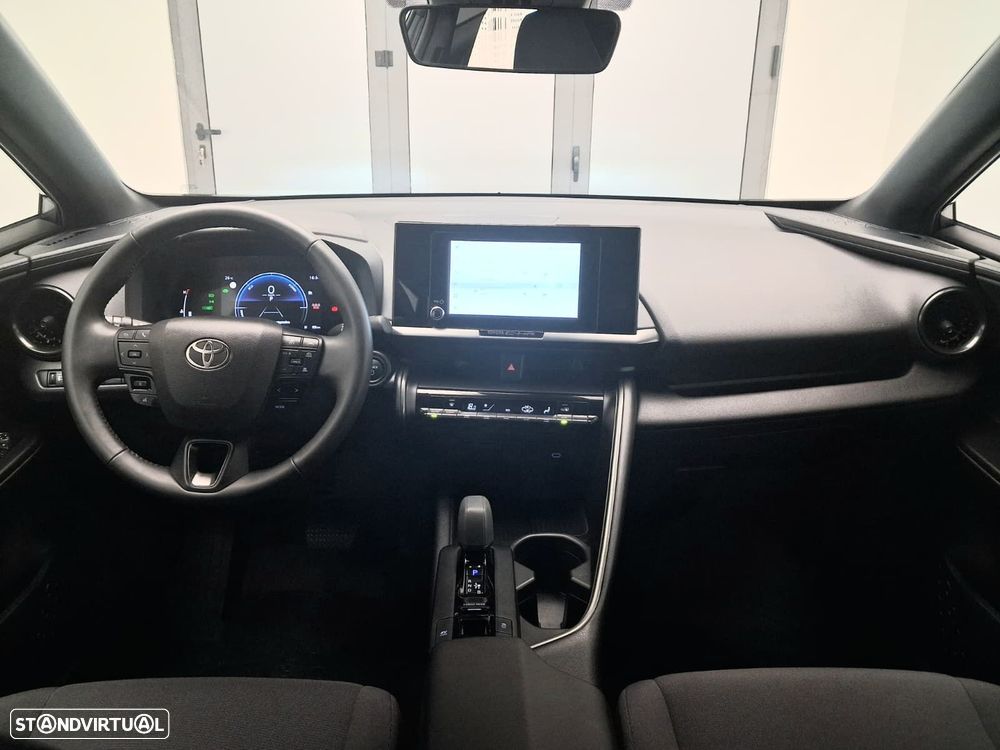 Toyota C-HR - 16