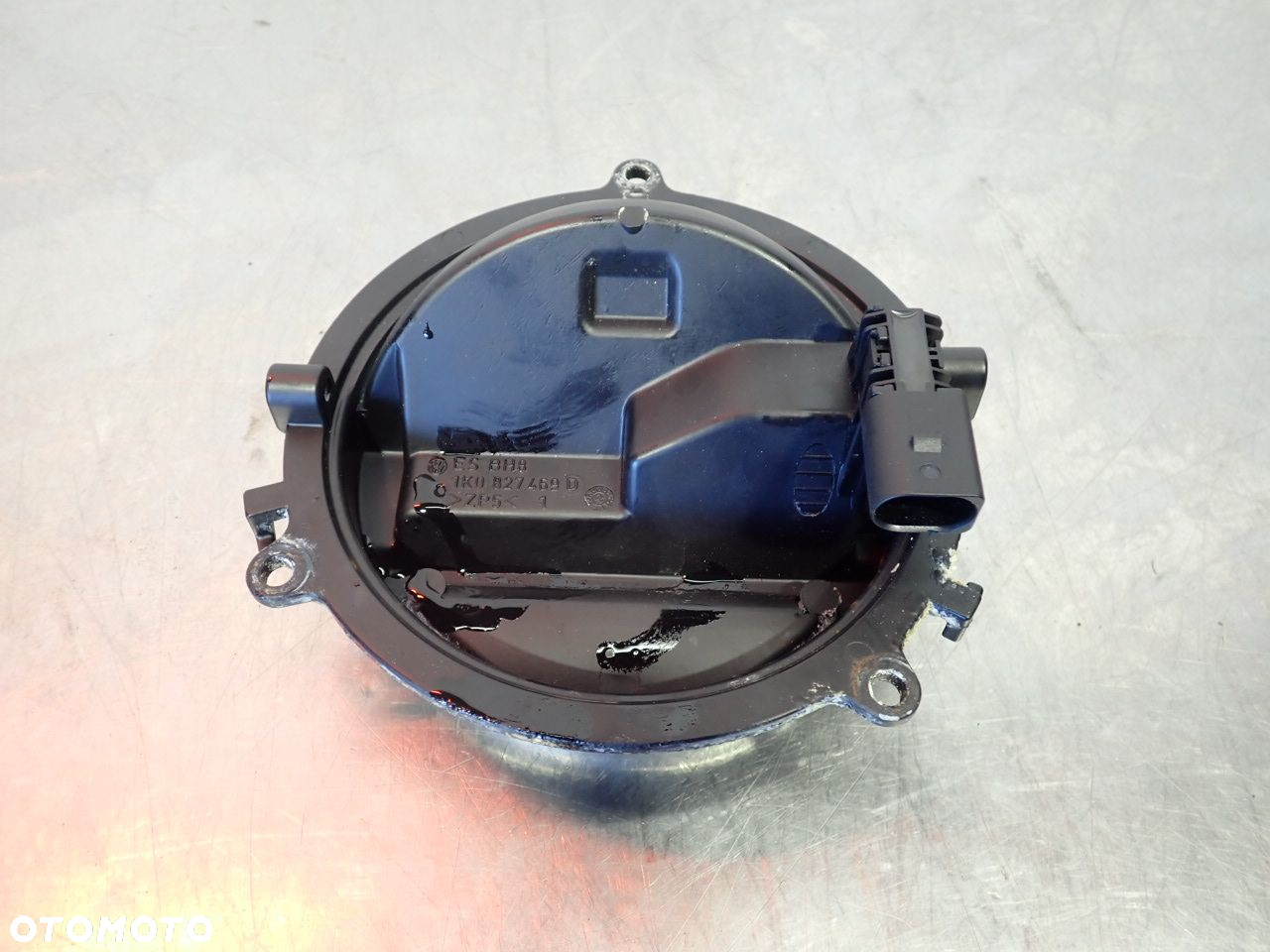 MIKROSTYK KLAPY BAGAŻNIKA VOLKSWAGEN GOLF V 1K0827469D - 4