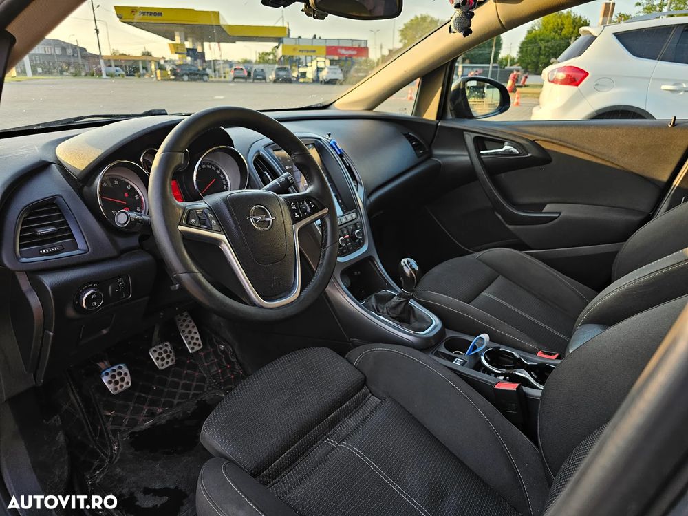 Opel Astra - 11