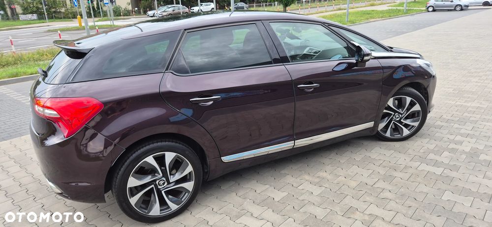 Citroën DS5 2.0 HDi Hybrid4 SoChic MCP - 15