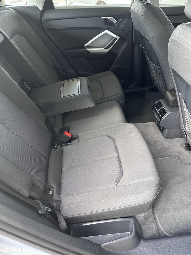 Audi Q3 35 TFSI S tronic - 12