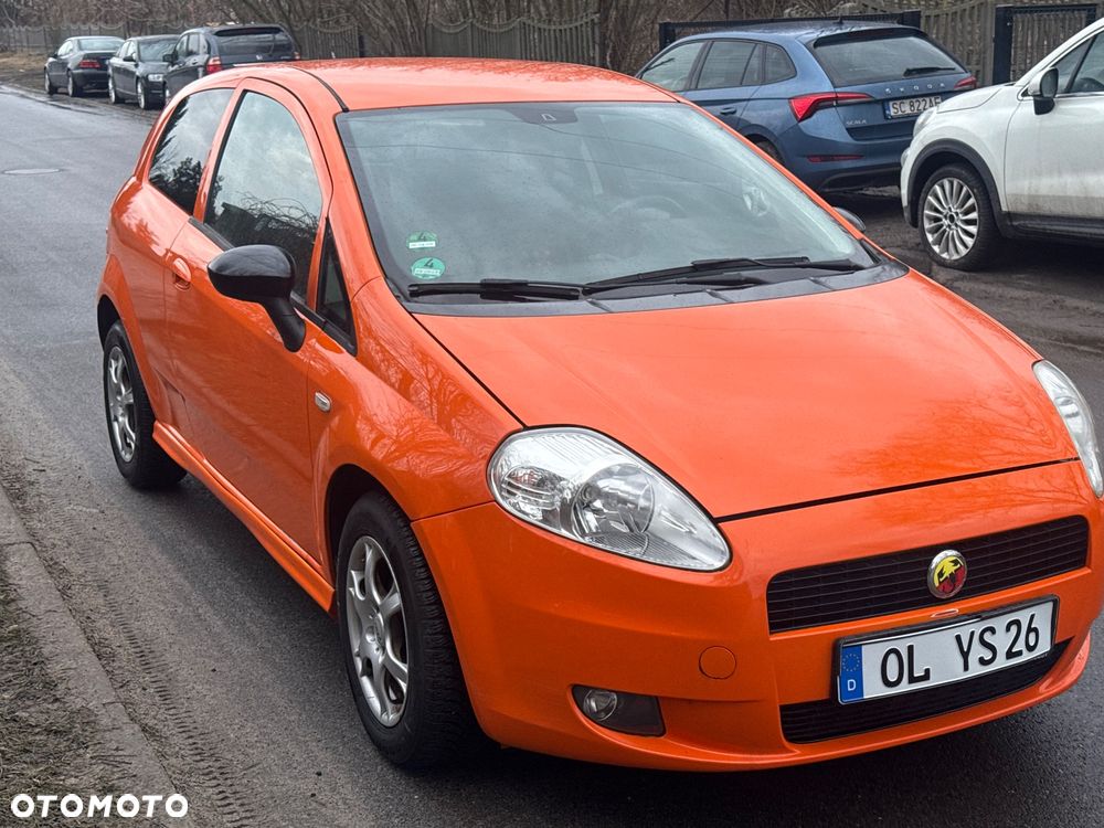 Fiat Grande Punto - 10