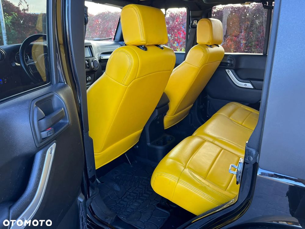 Jeep Wrangler - 20